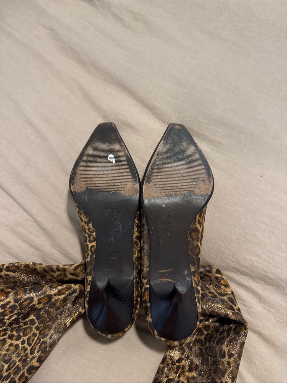 Donald J Pliner Leopard Print Women's Kitten Heel Boots - Picture 2 of 2